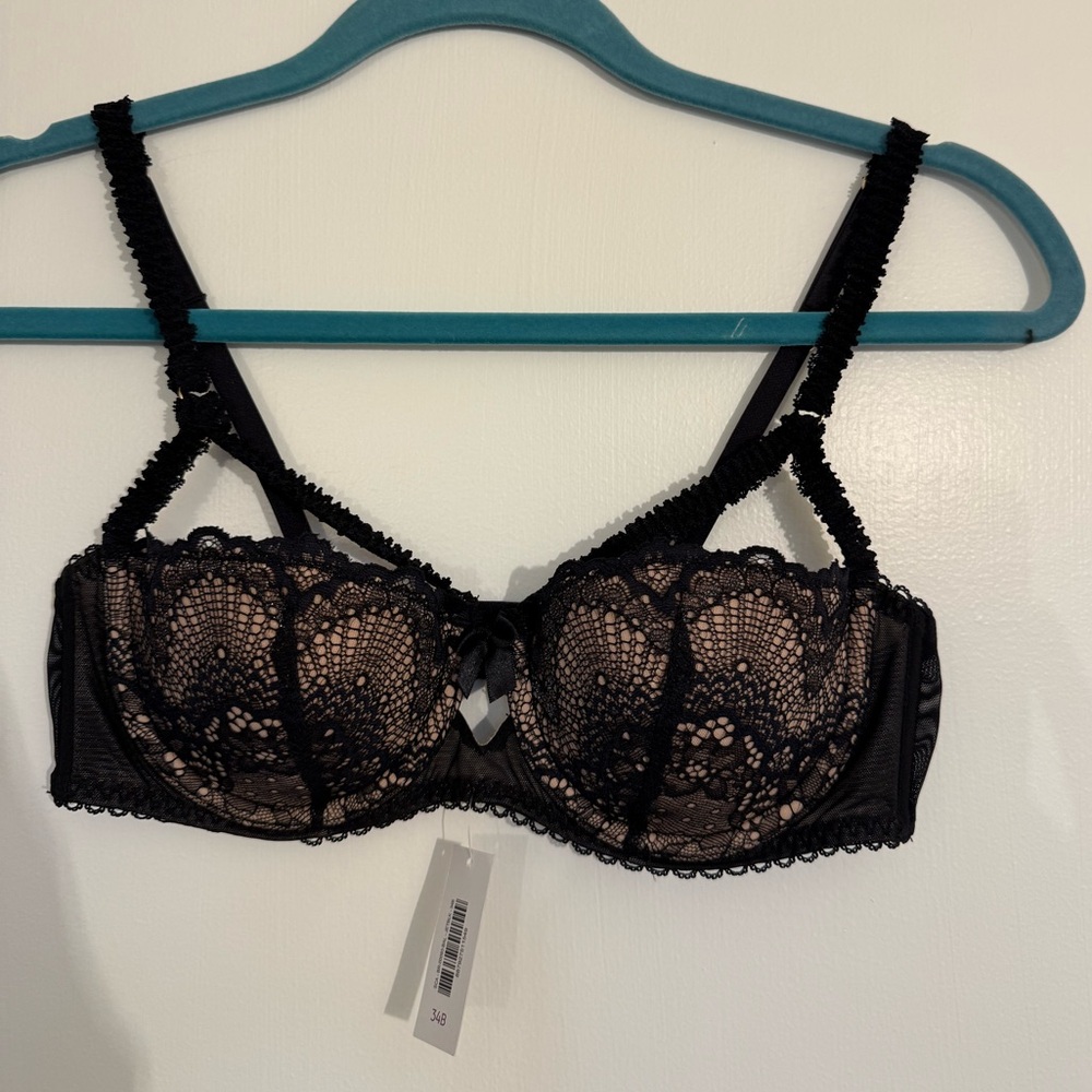 Elegant Black Lace Bra & Panties (34B, Small Panty)